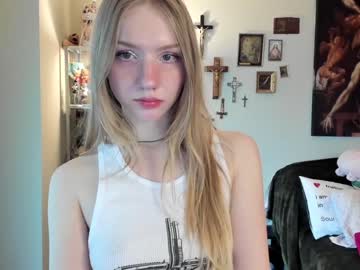 girl
        eve003300 cam image #4113528