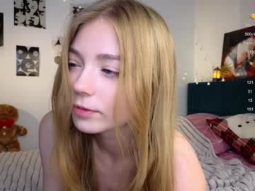 girl
        lovely_shyy cam image #5758598