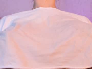 girl
        lesi_moonie cam image #4403038