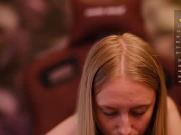 girl
        angeellina cam image #4192536