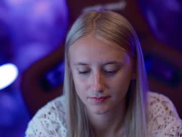 girl
        angeellina cam image #5249724