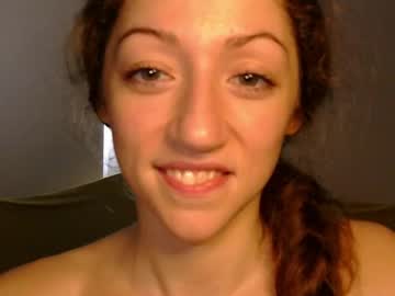 girl
        luna_azurra cam image #6856687