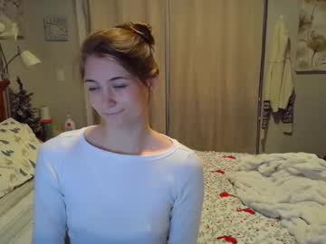 girl
        katynowhere cam image #5817153