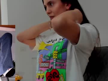 girl
        wh4thefuck cam image #1007277
