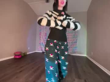 girl
        hexivu cam image #5466998