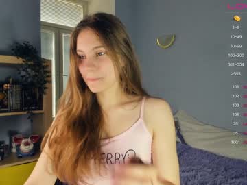 girl
        youne_and_beautiful cam image #1789977