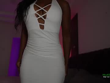 girl
        missksavage cam image #5910119