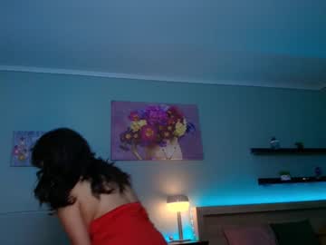 girl
        kairafantasy cam image #5958707