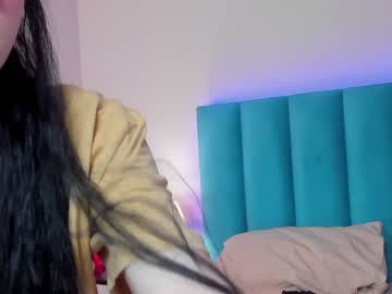 girl
        kaylaa_fox cam image #848633