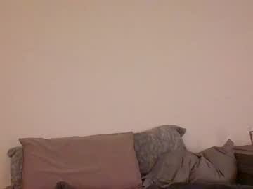 girl
        rosegold18 cam image #83765
