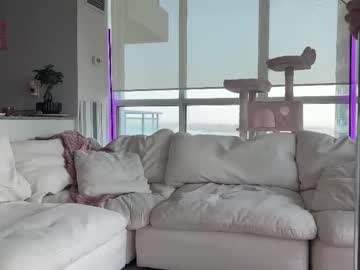 girl
        pprincesskyliee cam image #6634722