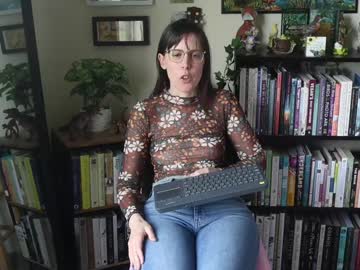 girl
        ellynaomi cam image #6885860
