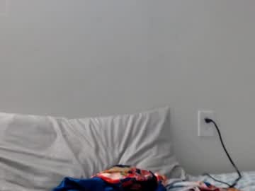 girl
        london_tipton cam image #2686854