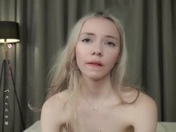 girl
        taitedutch cam image #6305617