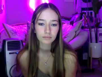 girl
        avababexoxoxo cam image #1126885