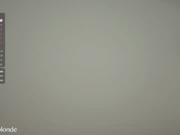 girl
        mia_milagros cam image #5652505