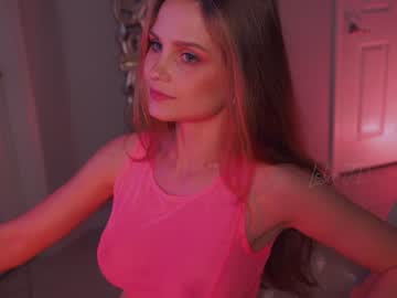girl
        lola_jd cam image #3388692