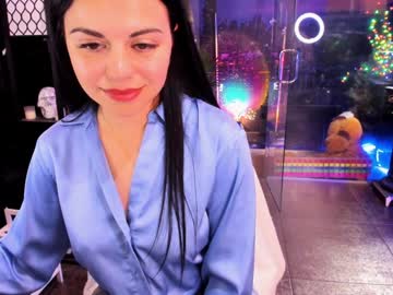 girl
        alma_pearl cam image #5490611