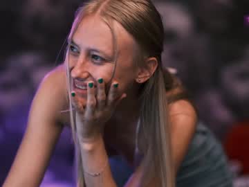 girl
        angeellina cam image #5011532