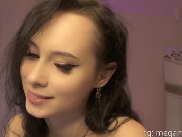 girl
        top_of_passion cam image #6268528