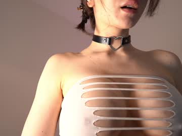 girl
        inoue__ cam image #5222694