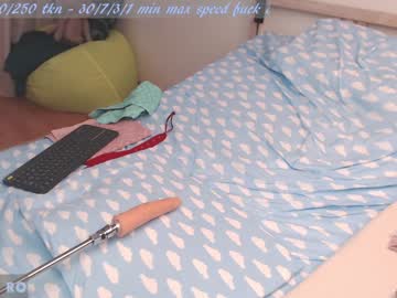 girl
        my_mongolian_slut cam image #92020