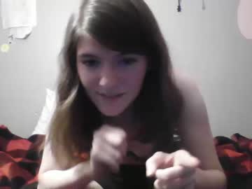 girl
        nannetty cam image #1839125