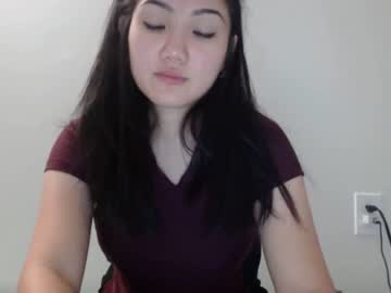 girl
        london_tipton cam image #2729152