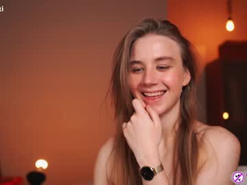 girl
        alexispeach cam image #2946756