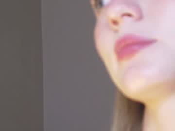 girl
        cute_shine cam image #4886680