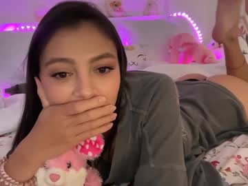 girl
        keirasworld cam image #6787801