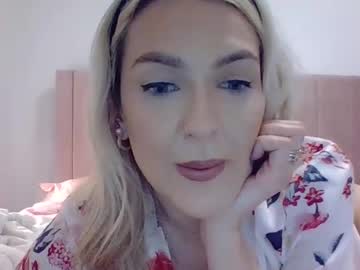 girl
        julietrosexo cam image #5034264
