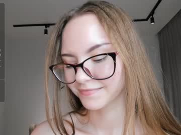 girl
        gemmacockayne cam image #4874723