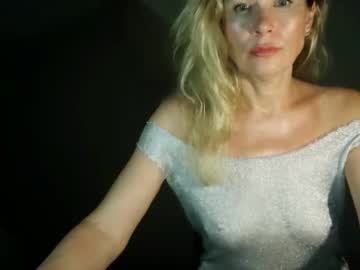 girl Lovely Nude Webcam Girls And Couples with julia_giulia