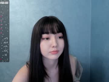 girl
        chanlia cam image #641455