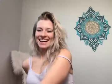 girl
        saraxjacob cam image #457578