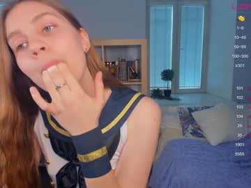 girl
        youne_and_beautiful cam image #1446133