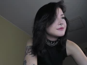 girl
        adelina____ cam image #2834891