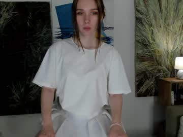 girl
        wilonafarlow cam image #4256070