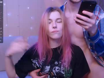 couple
        doubly_horny cam image #266925