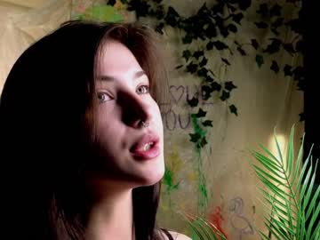 girl
        adelina____ cam image #3552287