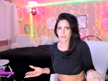 girl
        milf_lacey cam image #146291