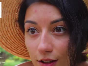 girl
        dora_sexplorer cam image #1812815