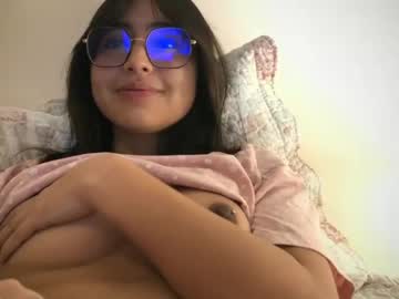 girl
        mochaccinoo cam image #4805965