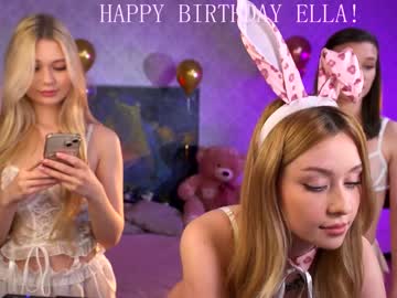 girl
        ella_knockers_xl cam image #3622765