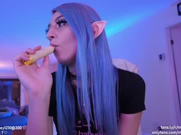 girl
        misshowl cam image #157978