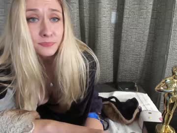 girl
        pr3ttyp1nkpussy cam image #41806