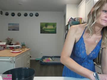 girl
        pr3ttyp1nkpussy cam image #293752