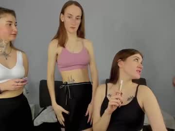 girl
        bad_party cam image #3249682