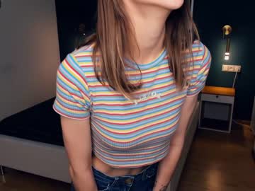 girl
        oh_sunny_ cam image #3829176